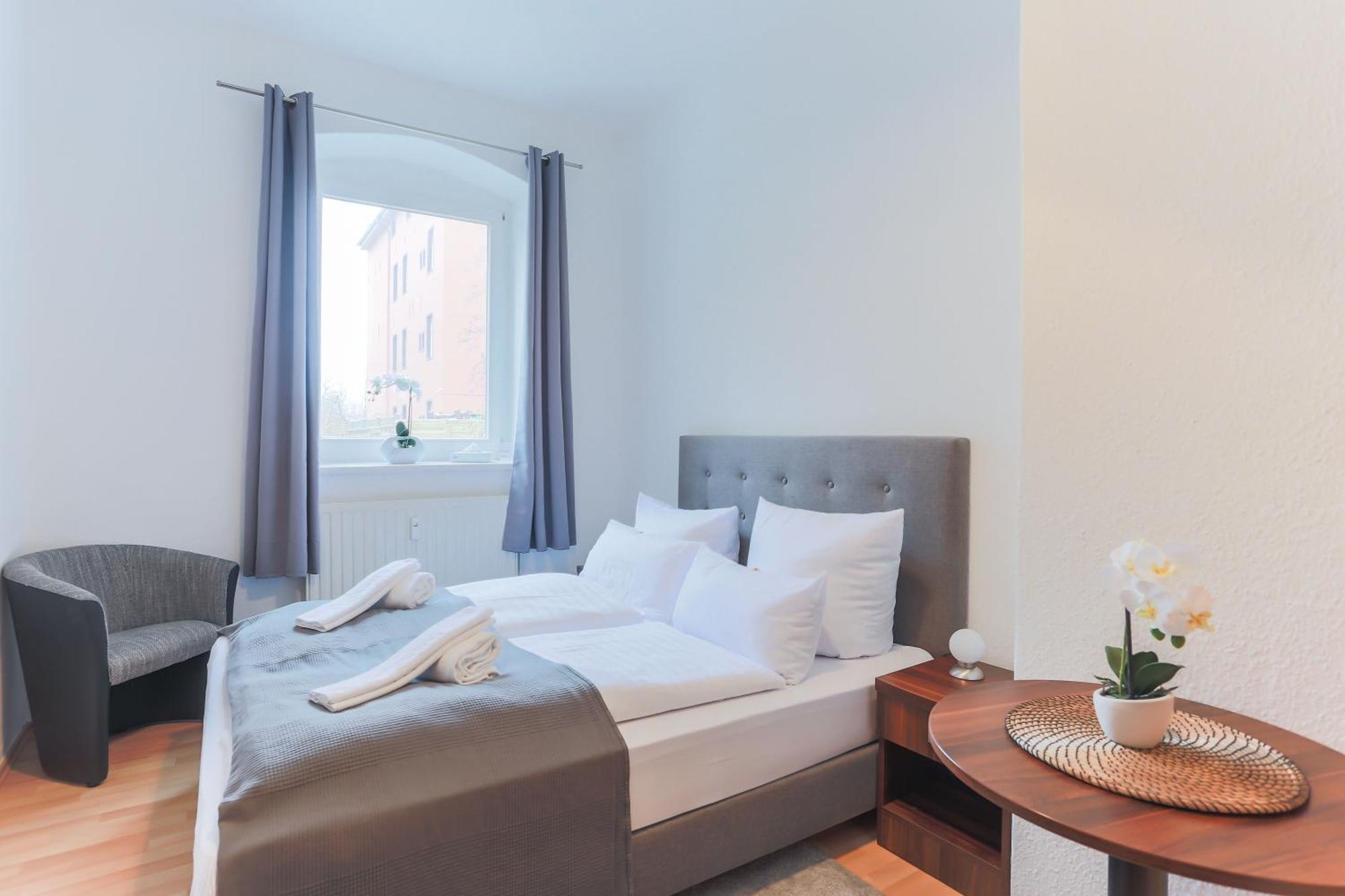 Viadrina Rooms & Apartments Frankfurt-Oder Am Park Im Zentrum 奥得河畔法兰克福 外观 照片