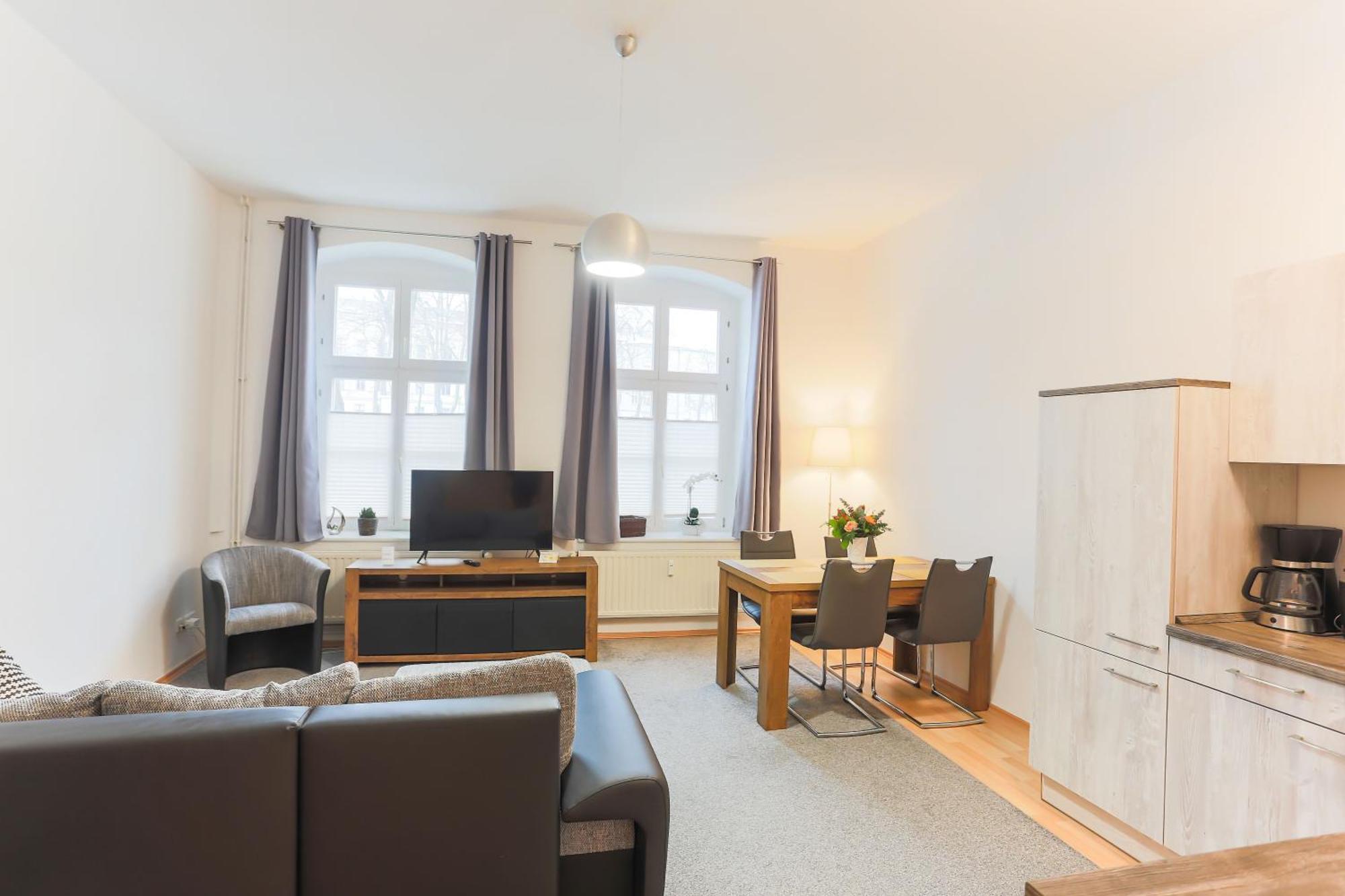 Viadrina Rooms & Apartments Frankfurt-Oder Am Park Im Zentrum 奥得河畔法兰克福 外观 照片