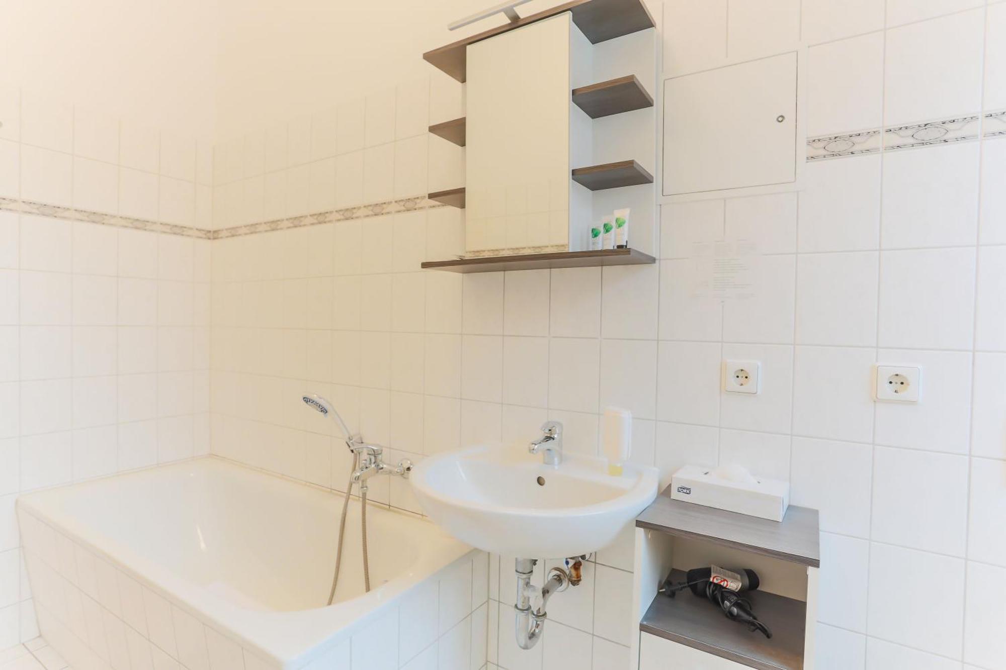 Viadrina Rooms & Apartments Frankfurt-Oder Am Park Im Zentrum 奥得河畔法兰克福 外观 照片