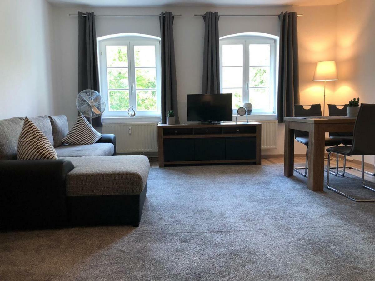Viadrina Rooms & Apartments Frankfurt-Oder Am Park Im Zentrum 奥得河畔法兰克福 外观 照片