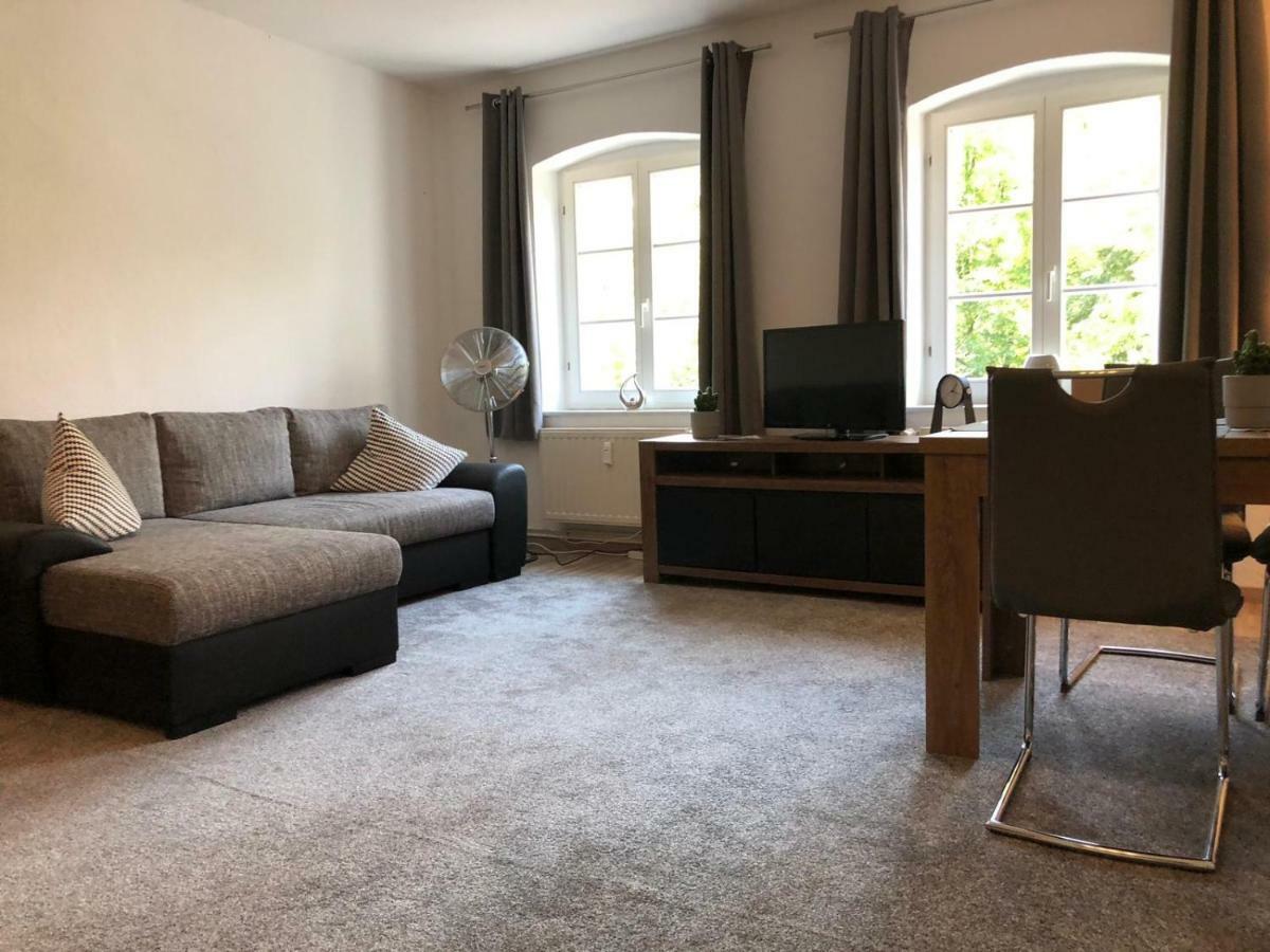 Viadrina Rooms & Apartments Frankfurt-Oder Am Park Im Zentrum 奥得河畔法兰克福 外观 照片